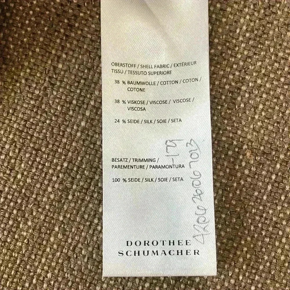 Romantic lace blouse - Picture 12 of 12